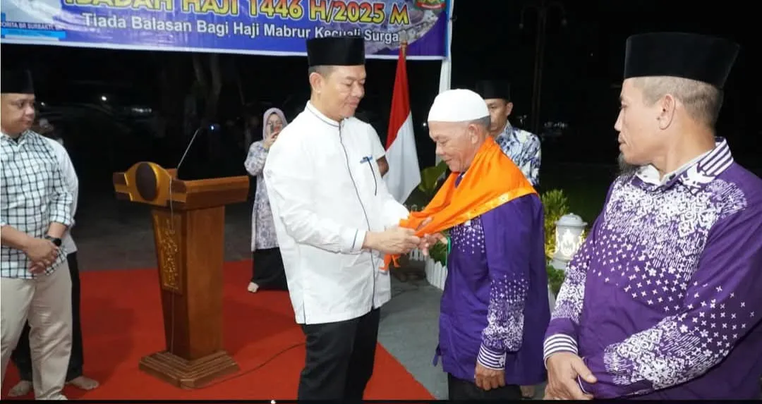 Bupati Langkat Lepas 101 Jemaah Calon Haji Kloter 7