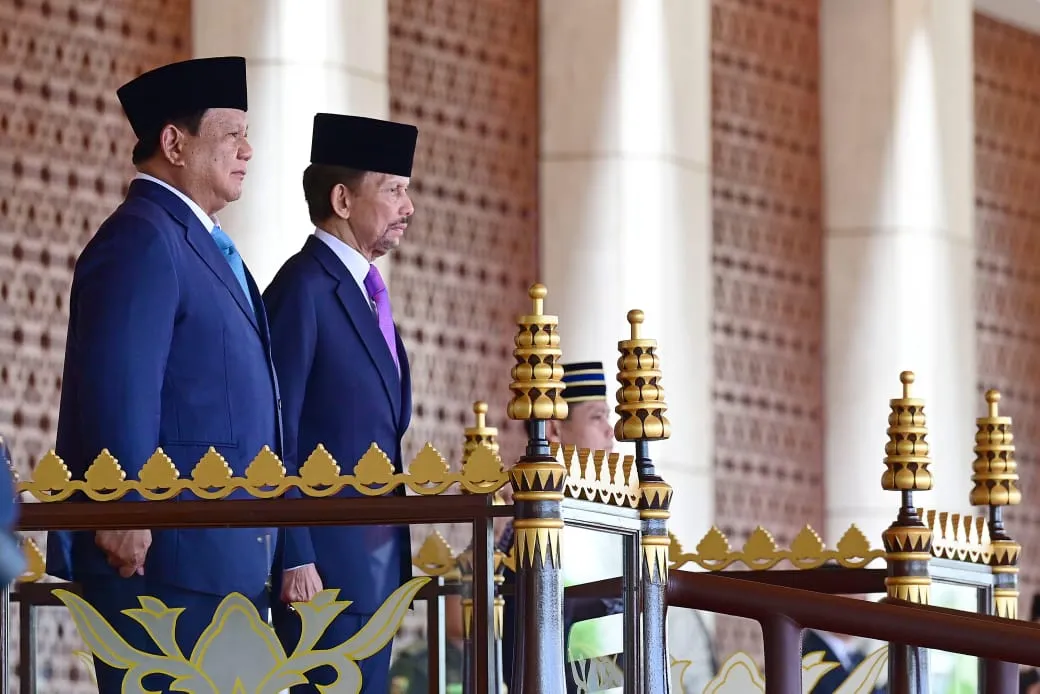 Hassanal Bolkiah Sambut Presiden Prabowo, Tegaskan Hubungan Strategis Indonesia — Brunei Darussalam