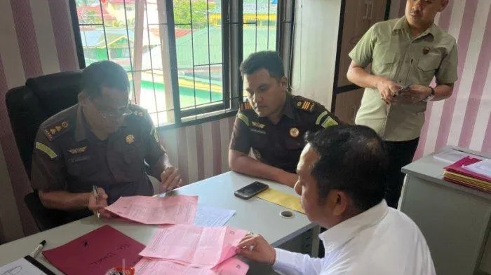 Kajari Deli Serdang Tahan Kadis Budporapar dan Bendahara