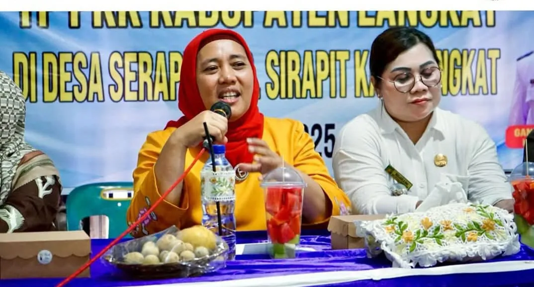 Program Aku Hatinya PKK, Ketua Tim PKK Langkat  Kunjungi Desa Serapit