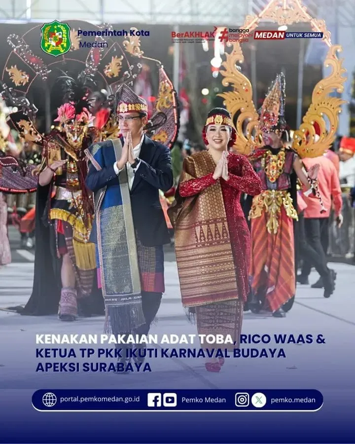 Wali Kota dan Ketua PKK Kota Medan Kompak Kenakan Pakaian Adat Suku Toba