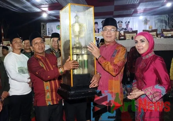 MTQ Ke-57 Tapsel, Kecamatan Sayurmatinggi Juara Umum