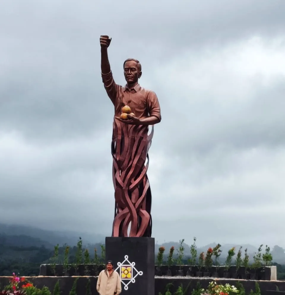 Patung Jokowi Berbiaya Rp 2,5 Miliar, Didesainer Pematung Karo