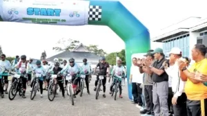 Bupati Simalungun Lepas Peserta Geobike Kaldera Toba #8