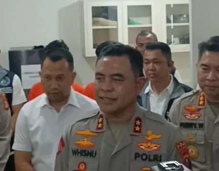 Jelang HUT Bhayangkara ke-79, Polda Sumut Gerebek Pabrik Liquid Rokok Elektrik Mengandung Narkotika Golongan 1