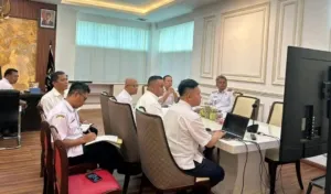 Mendorong Pertumbuhan Ekonomi Berkelanjutan, Ketua DEN RI Minta Pemkab Taput Serius Tata Kebersihan Danau Toba