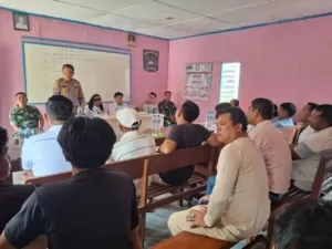 Damai Secara Kekeluargaan, Polsek Tigabinanga Mediasi Perkelahian Antar Karang Taruna