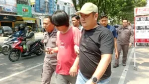 Tim Kejari Gunungsitoli dan Kejati Sumut Tangkap Tersangka Korupsi GS,ST