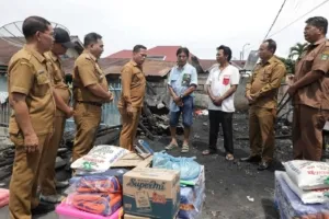 Pemko Pematangsiantar Bantu Korban Kebakaran di Jalan Handayani