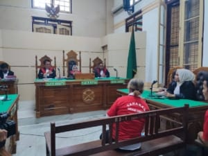 Bunuh Suami, Oknum Dosen Dituntut Hukuman Mati