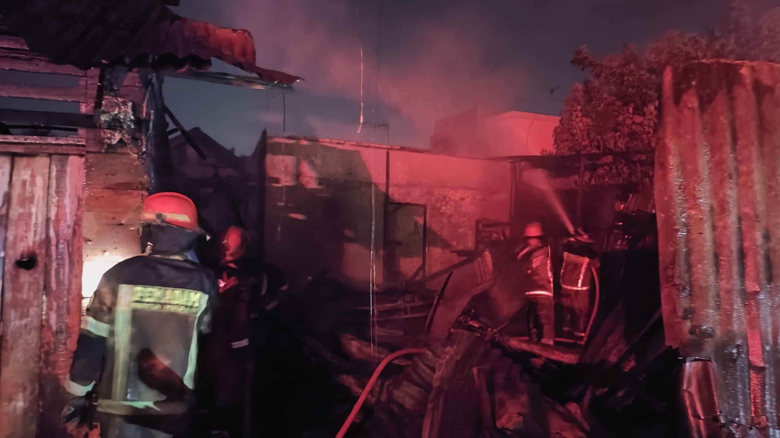 Enam Bangunan Terbakar di Medan, Diduga Akibat Ledakan Tabung Gas
