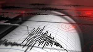 Gempa Bumi 5,6 M Guncang Iran Utara