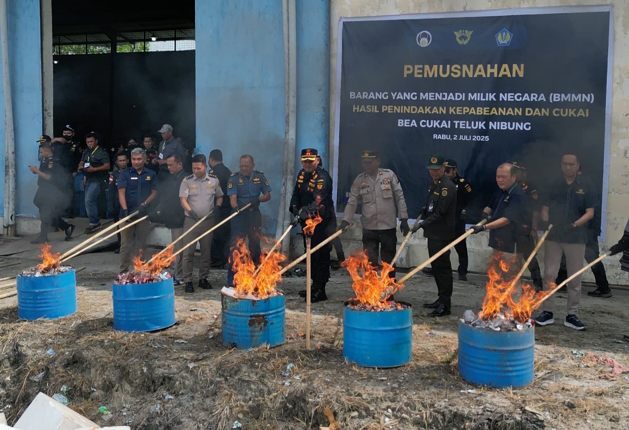 BC Teluk Nibung Musnahkan Barang Hasil Penindakan Senilai Rp 1,1 Miliar