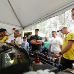 TINJAU:Menpora RI, Dito Ariotedjo, meninjau langsung pelaksanaan FIA Asia Pacific Rally Championship 2025 di Simalungun, Sumatera Utara, Sabtu (9/8/2025).(foto:bagus/kemenpora.go.id)
