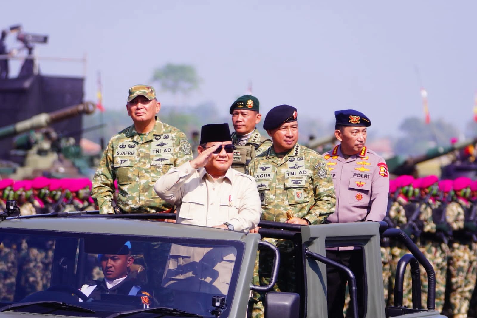 Presiden Prabowo Anugerahkan Jenderal Kehormatan, Resmikan Satuan Baru TNI