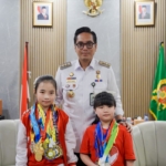 Rico Waas Bangga atas Prestasi Internasional yang Diraih Geraldine dan Hayley