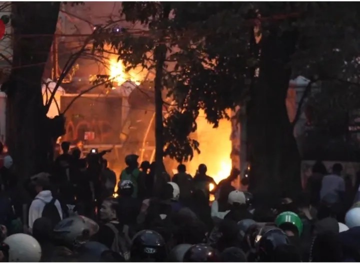Bangunan Aset Milik MPR di Bandung Dibakar Massa