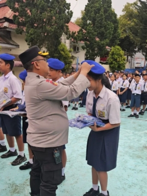 Polres Tanah Karo Gelar Police Go To School di SMP Kemala Bhayangkari Kabanjahe