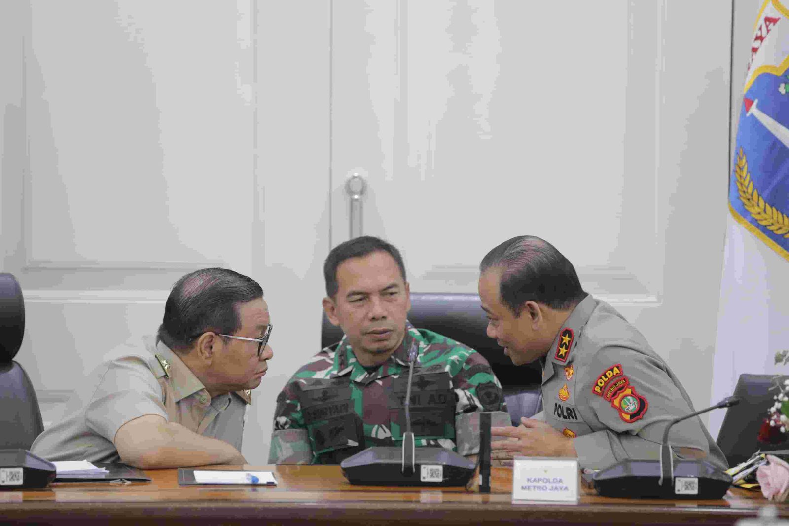 Kerusuhan di Jakarta Timbulkan Kerugian Rp51 Miliar, Pemprov Gratiskan Transportasi Sepekan