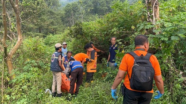 Warga Mojokerto Digegerkan Penemuan Potongan Tubuh Manusia, Diduga Korban Mutilasi
