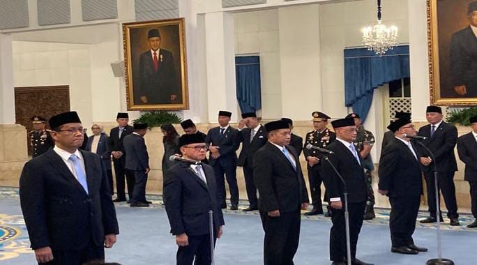 Prabowo Lantik 4 Menteri Baru dan Satu Wamen