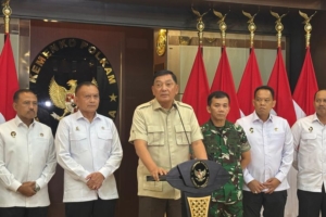 Jabat Menko Polkam Ad Interim, Menhan Sjafrie Kini Miliki 4 Posisi di Pemerintahan Prabowo