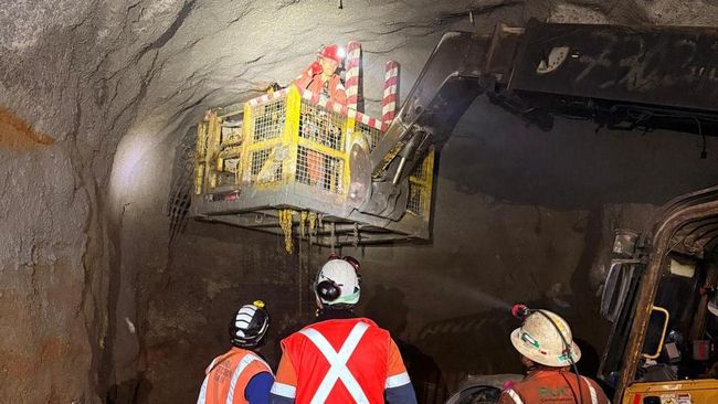 2 Jenazah Insiden Freeport Tambang Bawah Tanah Dievakuasi