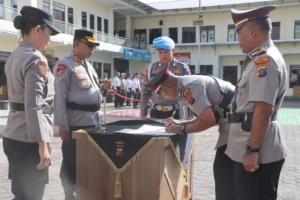 Kapolres Tanah Karo Pimpin Sertijab Kabag Ops, Kabag Ren, Kasat Lantas dan Kapolsek Barusjahe