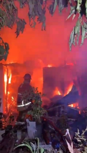 12 Rumah Semi Permanen Terbakar di Medan