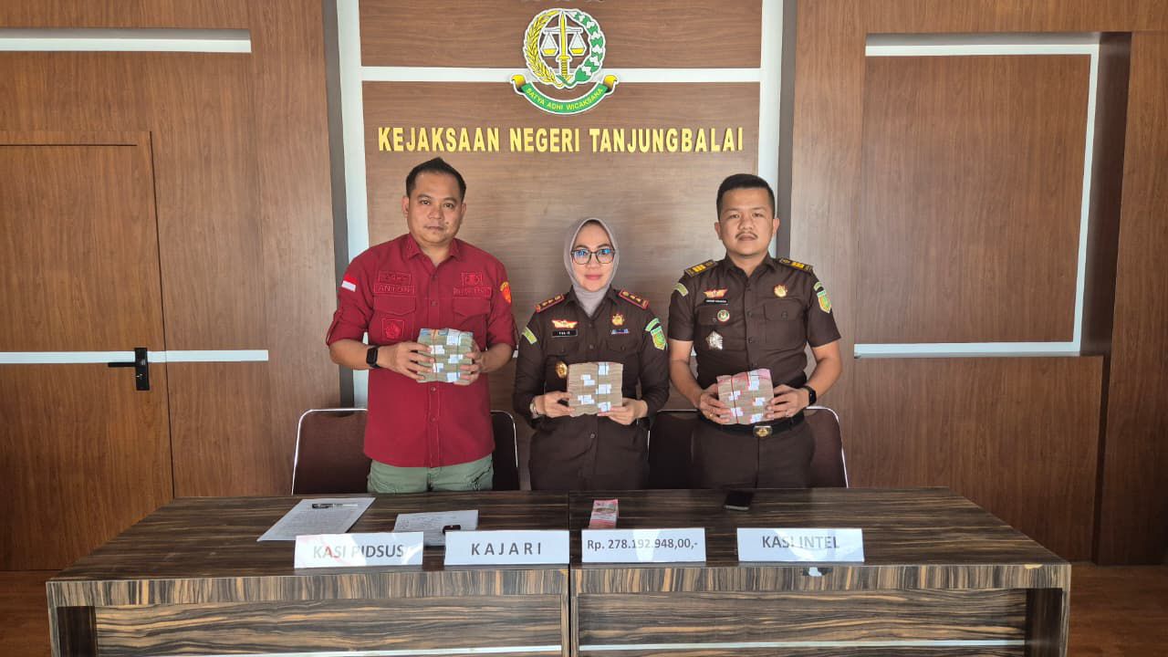 Kejari Tanjungbalai Terima Pembayaran Uang Pengganti Kasus Korupsi Senilai Rp 278 Juta