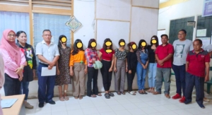 Dinsos Tapteng Bina 8 PPKS Hasil Razia Warung Remang-remang