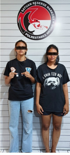 Kompak Jadi Pengedar Sabu, Dua Wanita Kakak Beradik Diringkus Polrestabes Medan 