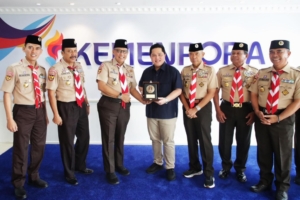 Menpora Erick Sinergikan Program Kemenpora dengan Kwarnas Bentuk Saka Olahraga