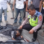 Mobil Lexus Tabrak Pebetor di Medan Timur, Satu Tewas