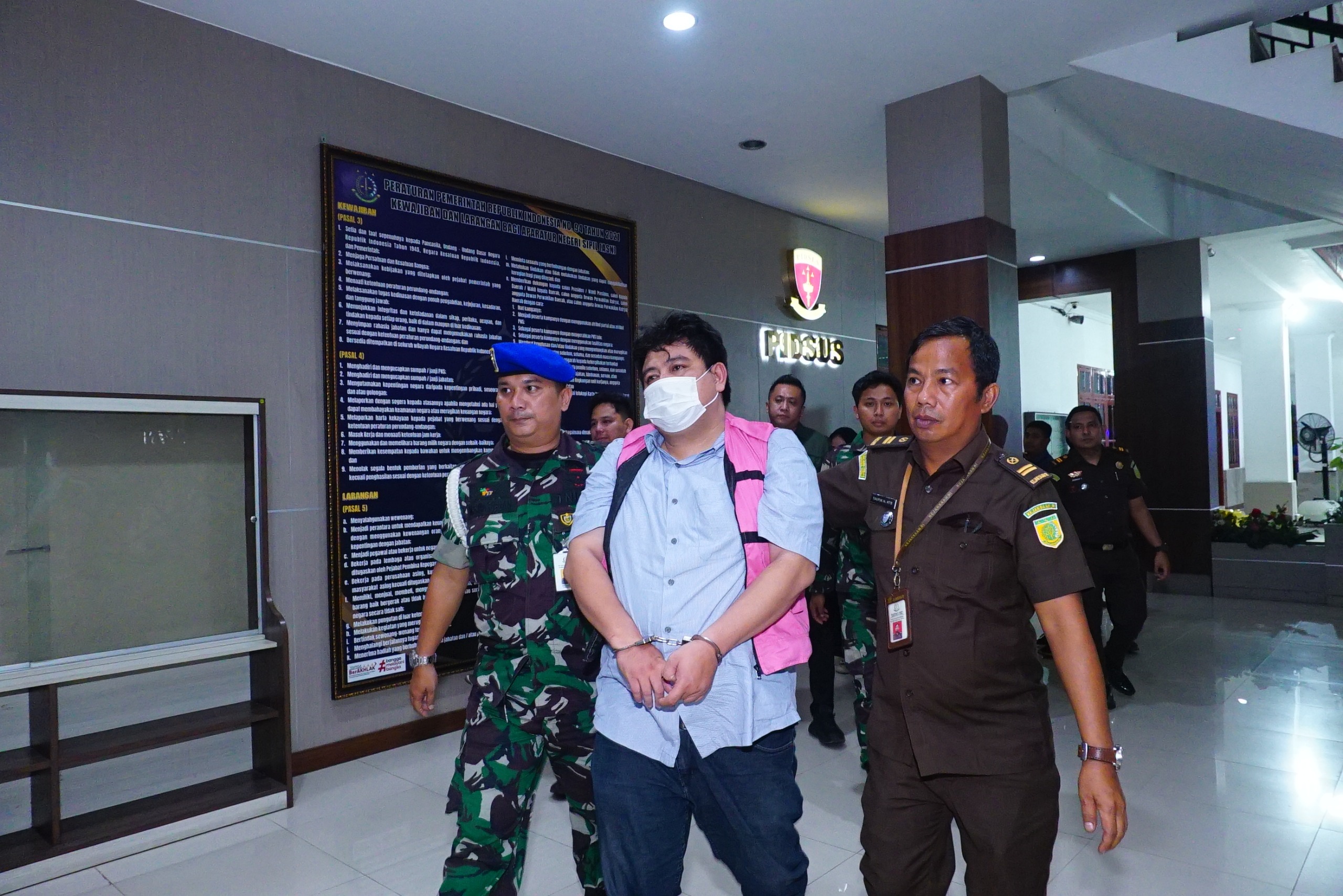 Terkait Dugaan Korupsi, Kejatisu Tahan Analis Kredit Bank Sumut