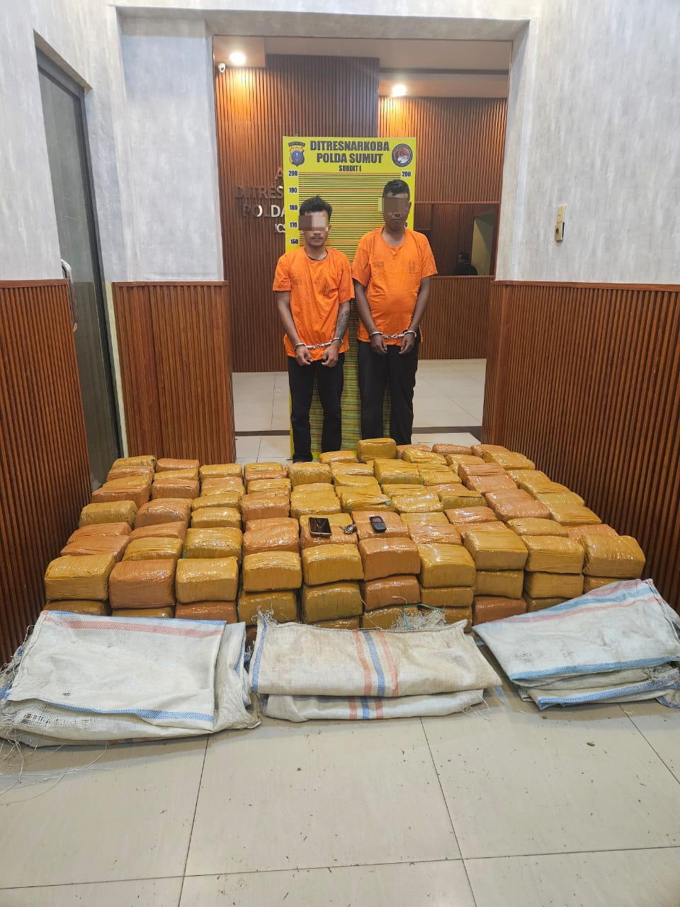Polda Sumut Gagalkan Peredaran 255 Kg Ganja Asal Aceh, Dua Kurir Ditangkap di Karo