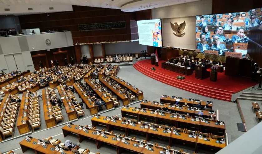 DPR RI Setuju RKUHAP Disahkan Jadi UU dalam Rapat Paripurna