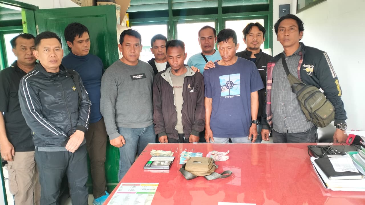 Kodim 0205/TK Ringkus Dua Pengedar Narkoba, Sebanyak 1.15 Gram Sabu Disita