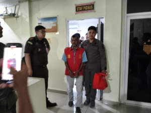 Kades Meranti Barat Diborgol Kejari Toba Terkait Dugaan Tindak Pidana Korupsi Dana Desa