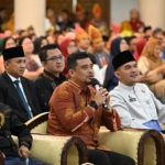 Hari Guru, Bobby Berikan Kado Istimewa untuk Sekolah di Pulau Terluar Sumut