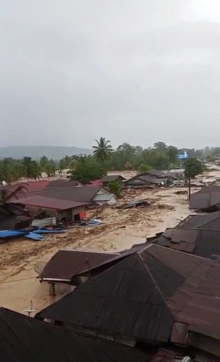 Banjir dan Longsordi Tapteng, Kadis LHK Sumut : Banjir Dipicu Tingginya Curah Hujan
