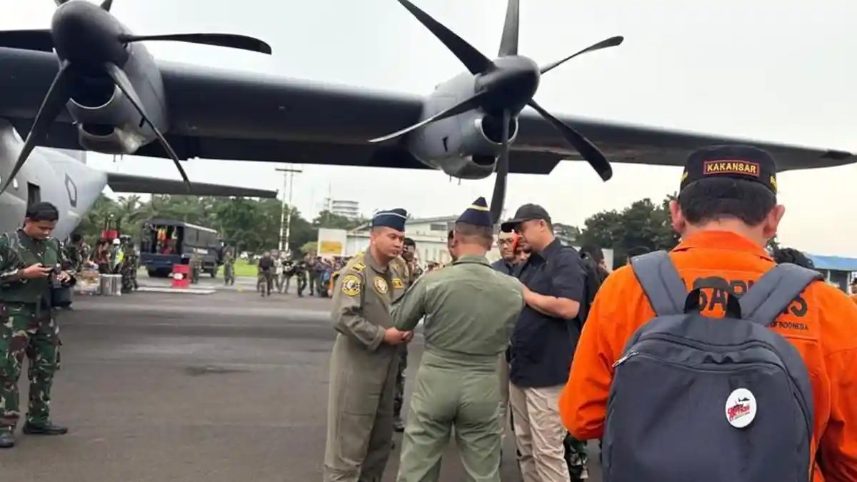 Gubsu ke Tapteng Sibolga, Terbang dengan Hercules Tinjau Banjir Bandang