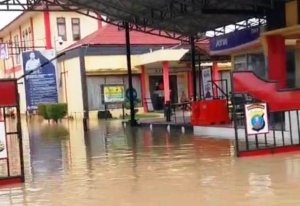 Mapolresta Deliserdang Tergenang Air, Layanan Masyarakat Tetap Berjalan
