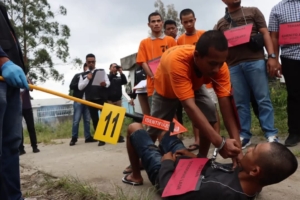 Polres Tanah Karo Gelar Rekonstruksi Kasus Pembunuhan Sozisokhi Lase, 27 Adegan Diperagakan