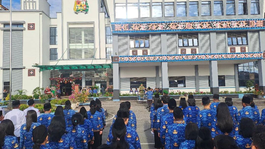 Upacara Peringatan Hari Bela Negara di Karo Hikmad