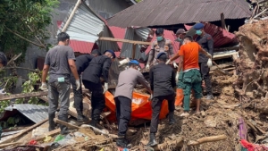 Jenazah Orang Tua Personil Brimobdasu Ditemukan Lokasi Longsor di Sibolga