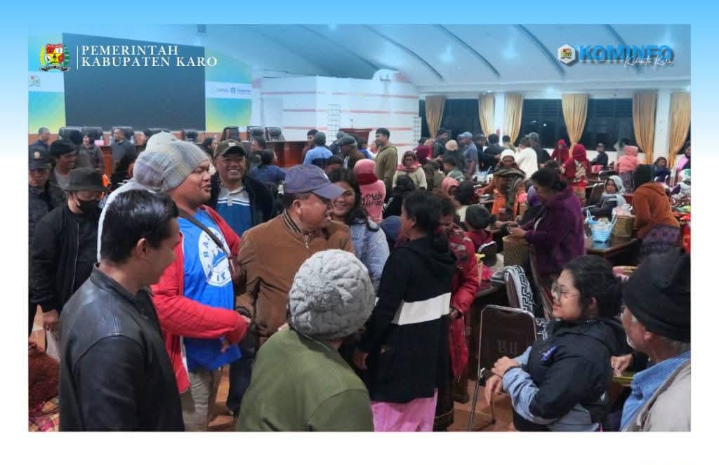 Bupati Karo Sambut Kedatangan Rombongan Pertua Diaken GBKP yang Terdampak Banjir di Pandan