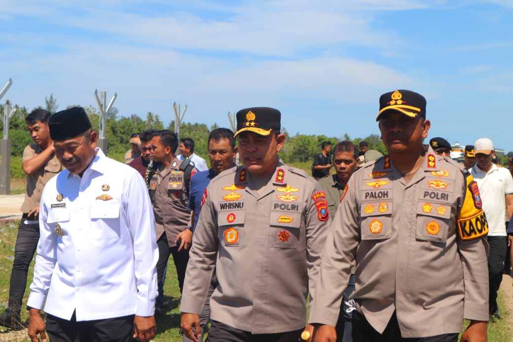 Kapolda Sumut Tinjau Mapolsek Muara Batang Gadis, Terduga Pelaku Telah Diamankan