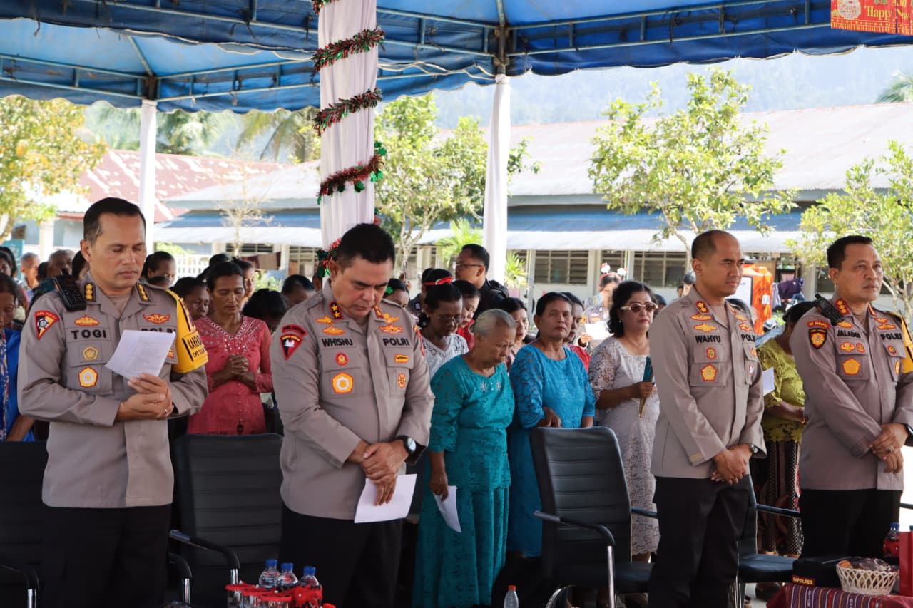 apolda Sumut Rayakan Natal Bersama Pengungsi Korban Bencana Alam di Tapteng