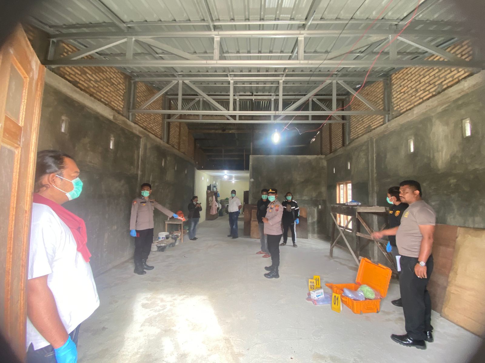 Pasutri Meninggal Dunia Akibat Keracunan Asap Arang di Doloksanggul